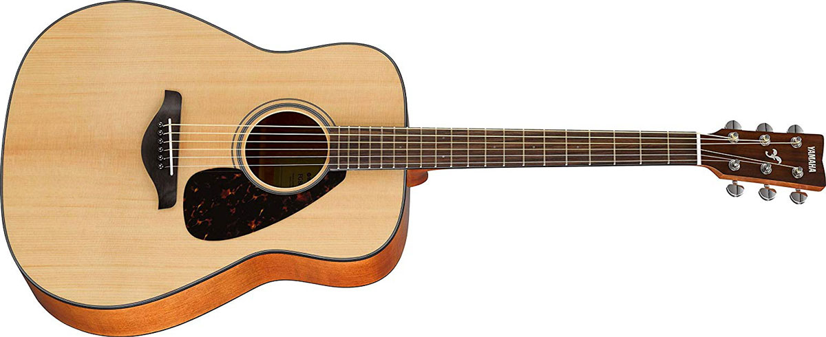 illoyalitet I forhold interferens The 10 Best Acoustic Guitars Under $500 (2022 Edition) - TrueFire Blog -  Guitar Lessons