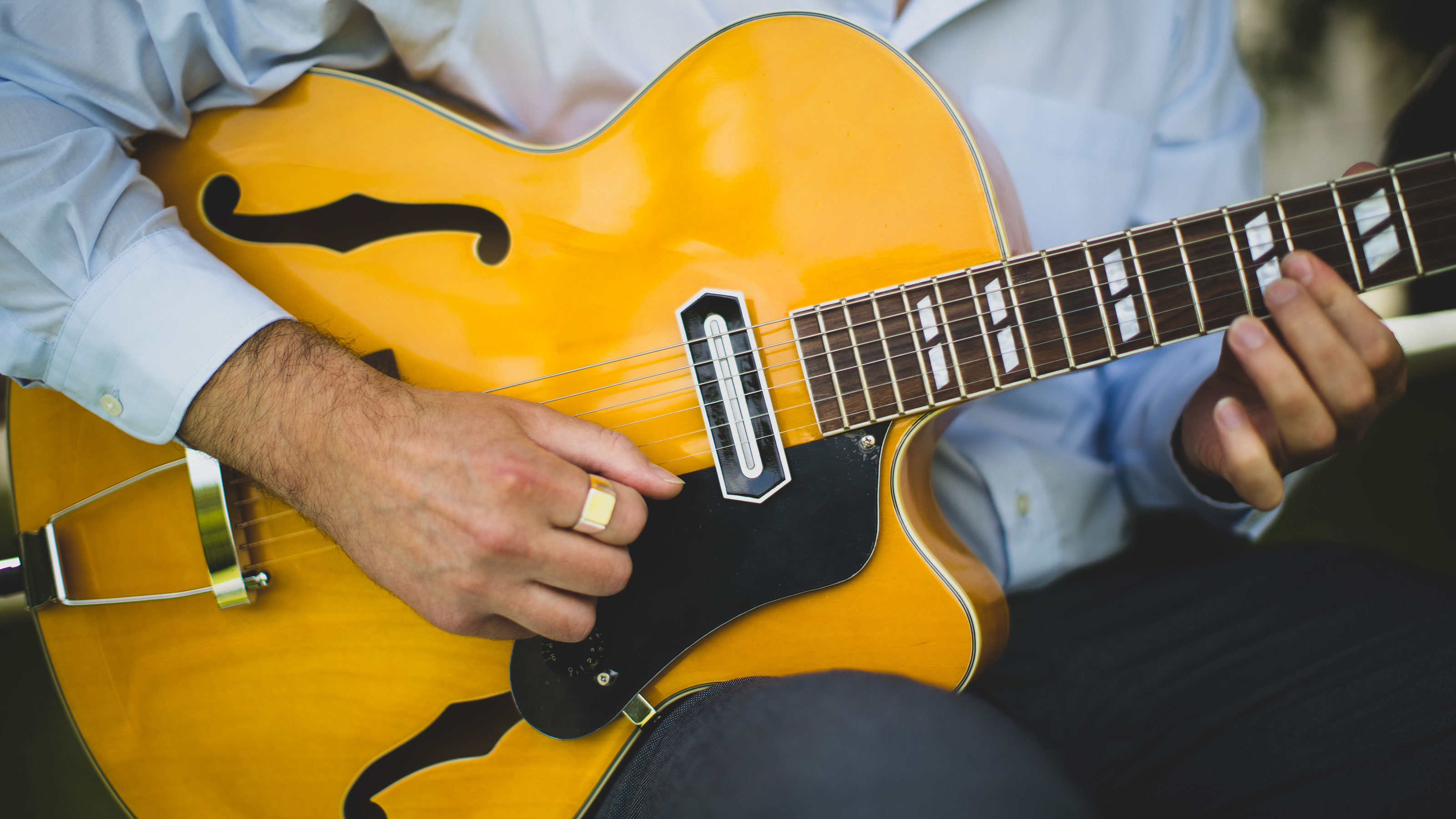 Online Jazz Guitar Lessons