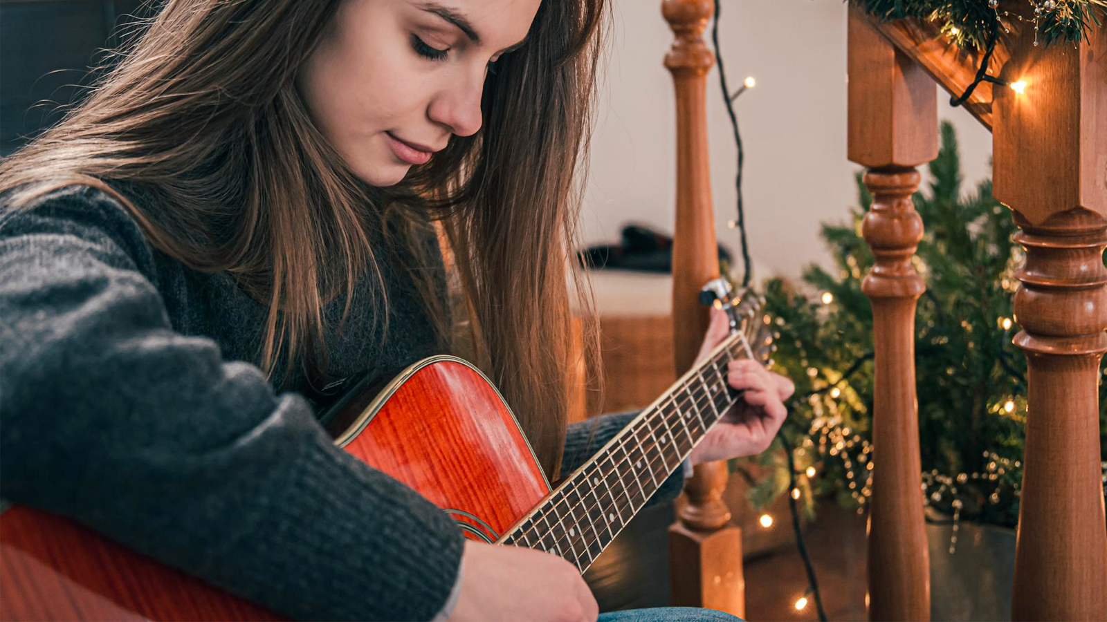 Christmas Songs on Guitar - TrueFire